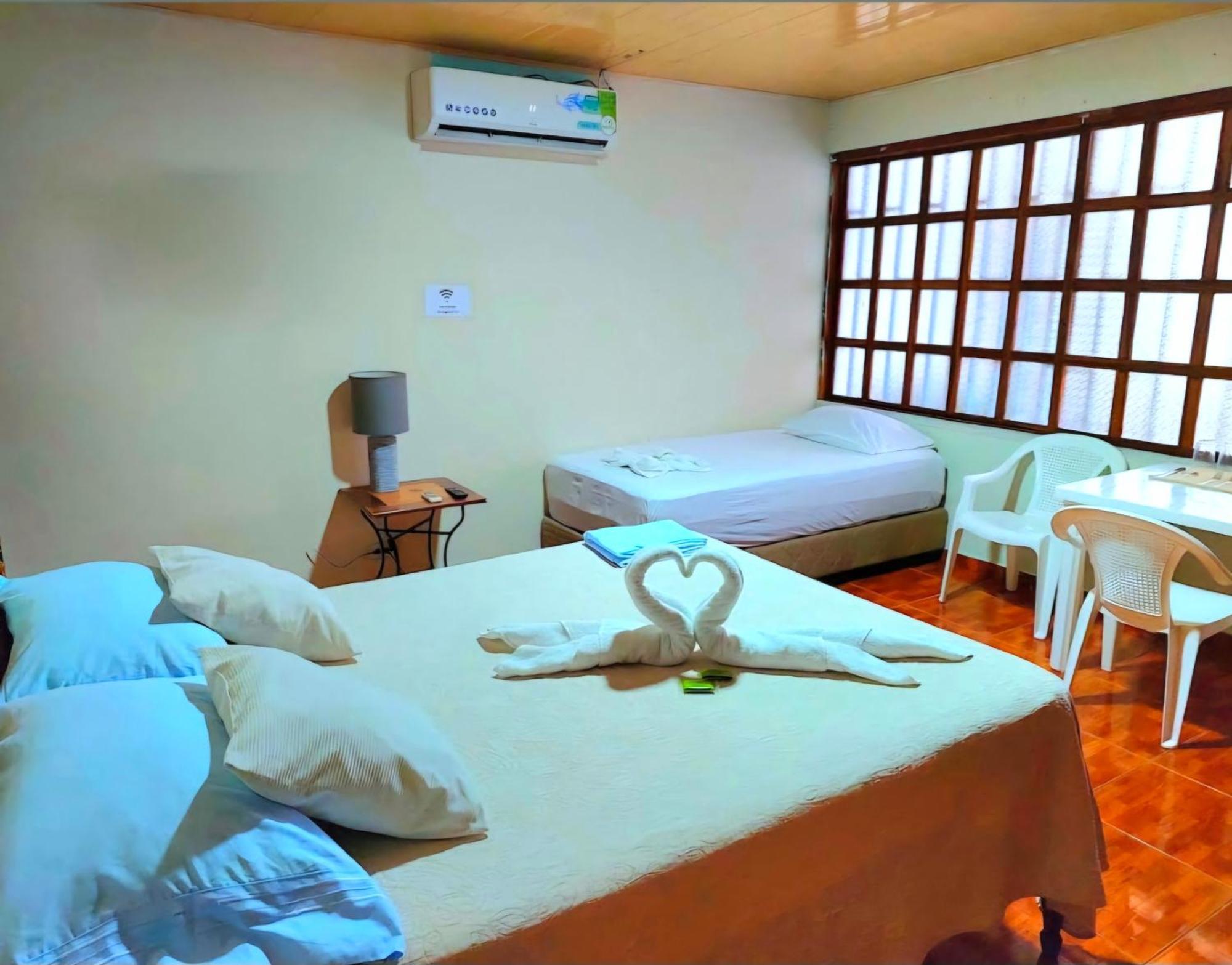 Hostel Del Pacifico Puntarenas Eksteriør billede